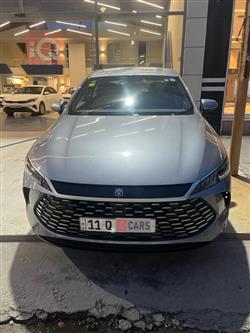 بی وای دی Qin Plus